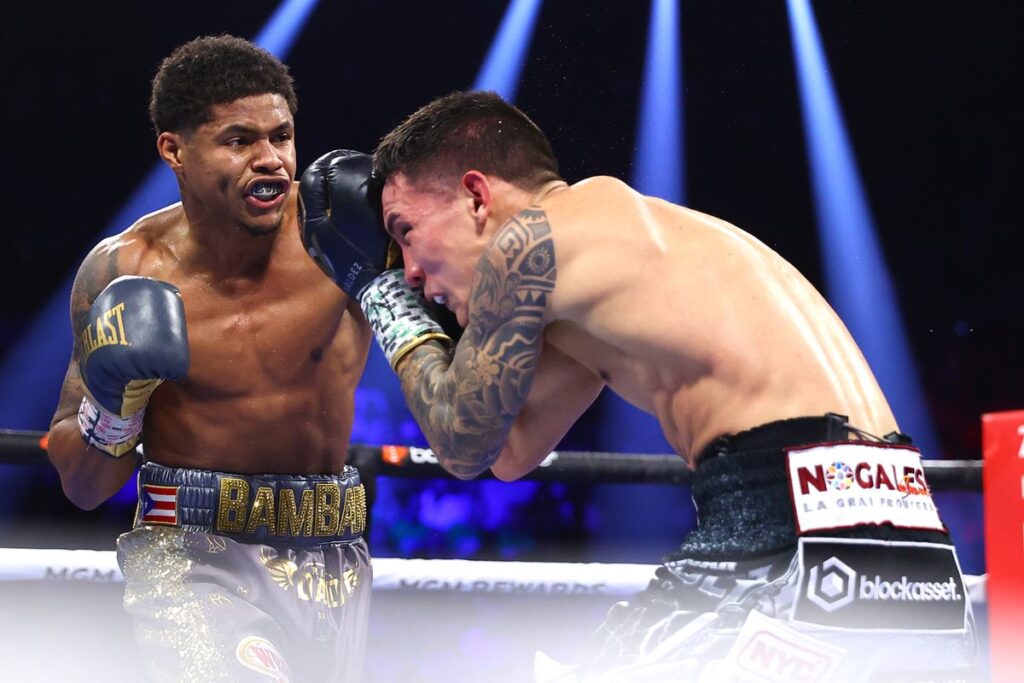 Óscar Valdez pierde ante Shakur Stevenson y perder cetro superpluma CMB