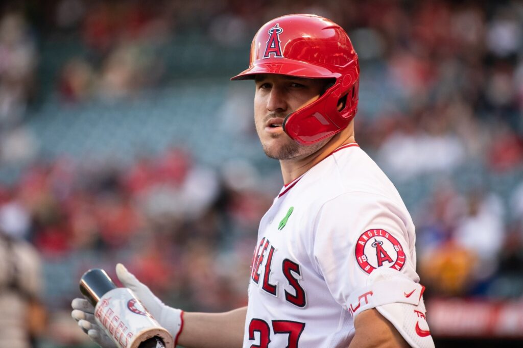 Mike Trout estableció nuevo récord de jonrones en el Angel Stadium