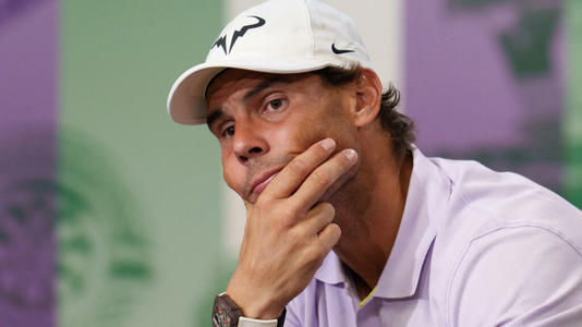 Rafael Nadal se retira de Wimbledon por la rotura en el abdominal