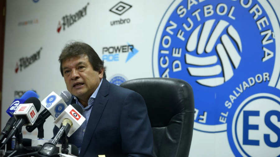 Federación de Fútbol de El Salvador intervenida pese a advertencia de FIFA