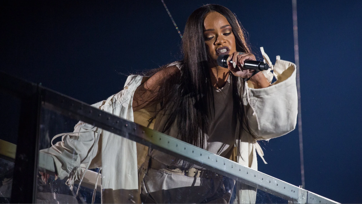 Rihanna hará show del medio tiempo del Super Bowl 2023