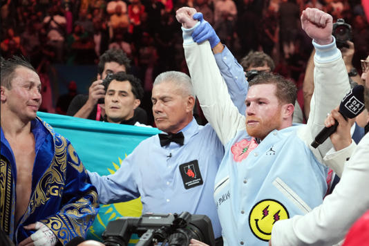 “Canelo” Álvarez derrota por decisión unánime a Golovkin en trilogía