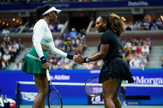 Serena y Venus se despiden en 1ra ronda de dobles del US Open