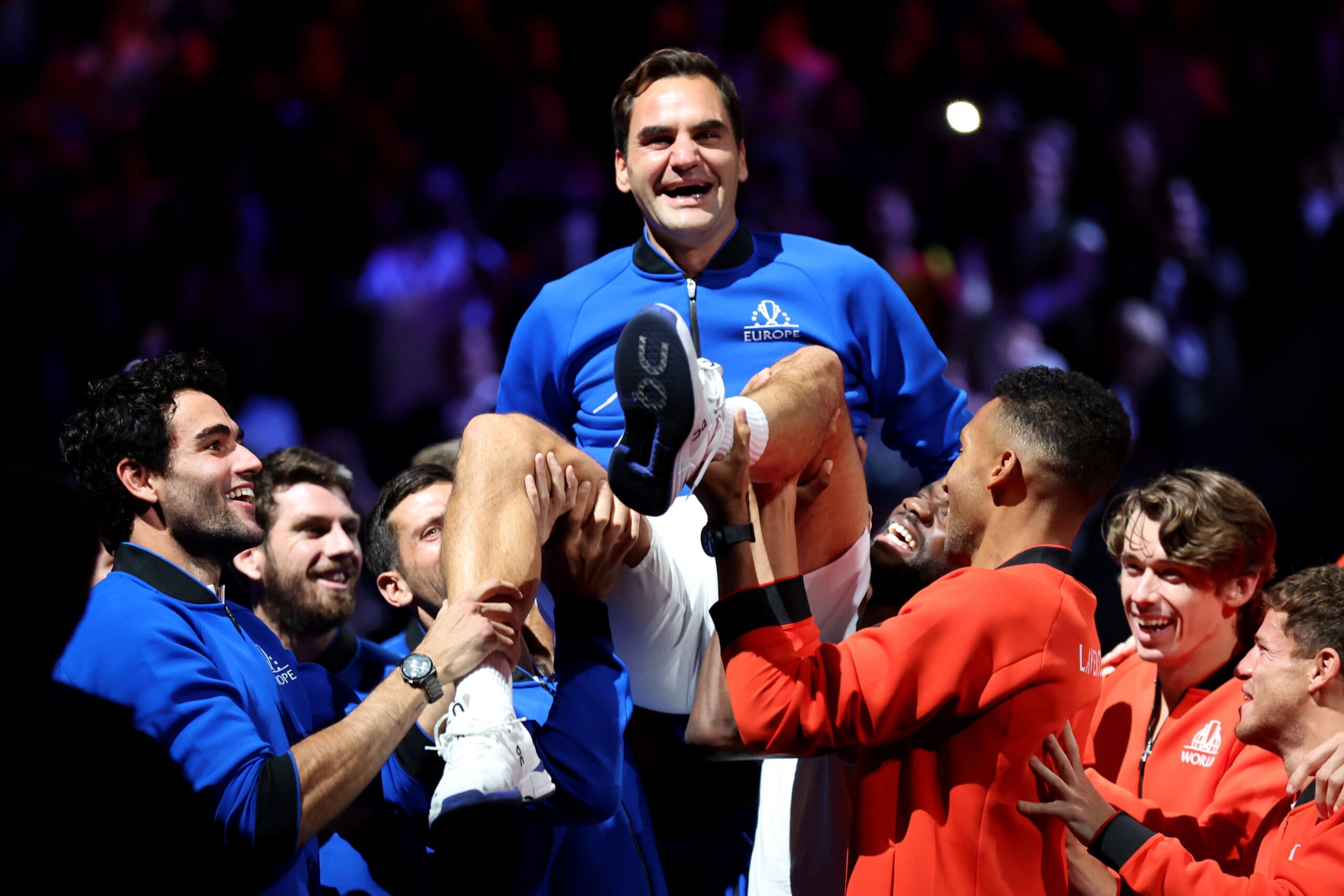 Federer se despide con una derrota, adiós leyenda del tenis