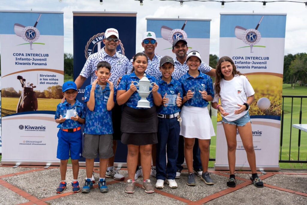 Kiwanis Golf Junior League galardona a sus campeones 2022