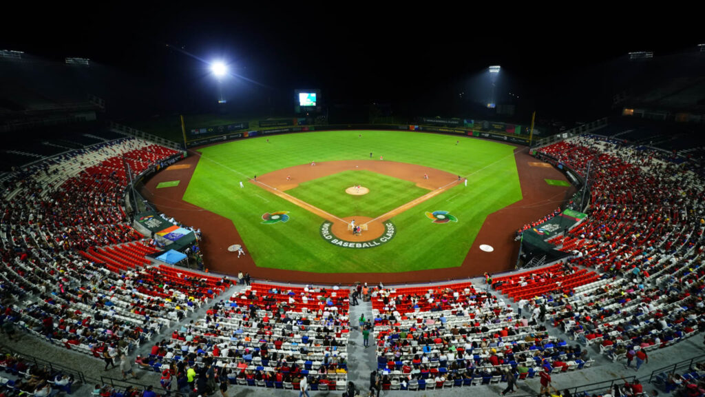 Panamá regresa al Clásico Mundial de Béisbol pero jugará bien lejos