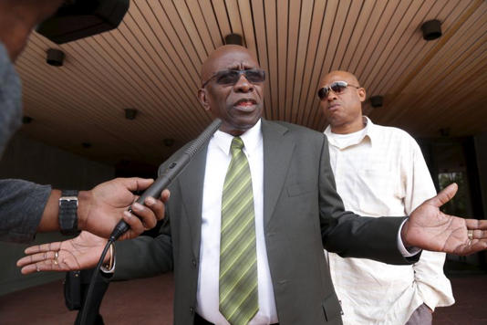 Exvicepresidente de la FIFA Warner pierde el recurso contra su extradición a EEUU