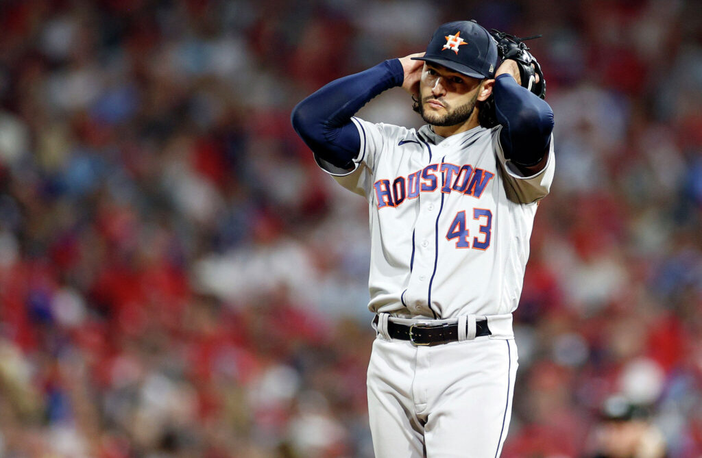 McCullers se perderá juego inaugural con Astros por lesión