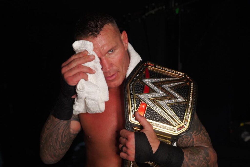 Médicos aconsejan a Randy Orton retirarse de la lucha libre WWE