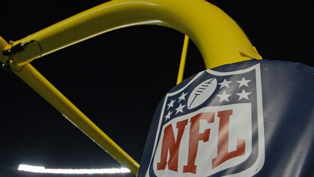 Las ausencias acaparan atención en inicio de campamentos de la NFL
