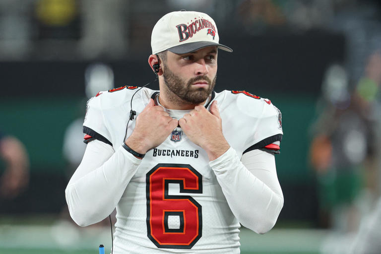 Baker Mayfield será el quarterback titular de Buccaneers tras retiro de Brady