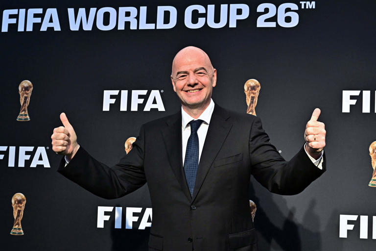 Gianni Infantino, invitado de honor de los Dallas Cowboys previo al Mundial 2026