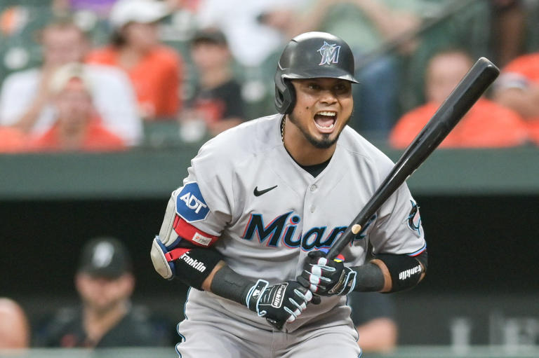 Luis Arráez primer jugador en la historia de MLB en ser campeón de bateo en diferentes ligas