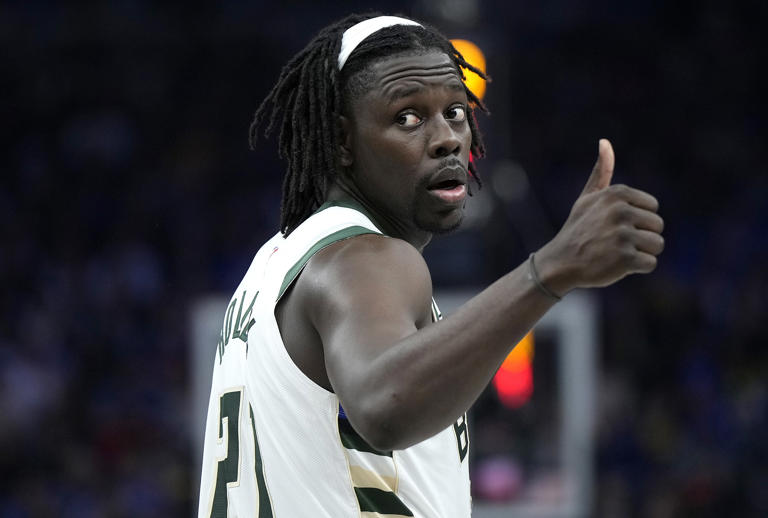 Boston Celtics se arma y adquiere a Jrue Holliday