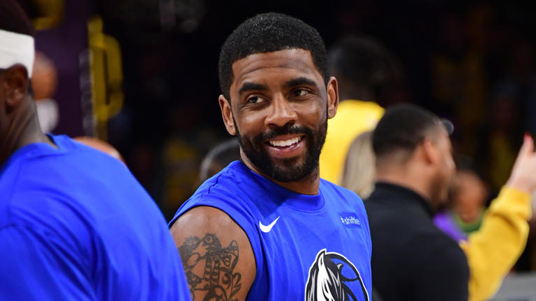 ¿Por qué? Kyrie Irving cambió número dorsal con Dallas Mavericks del #2 al #11