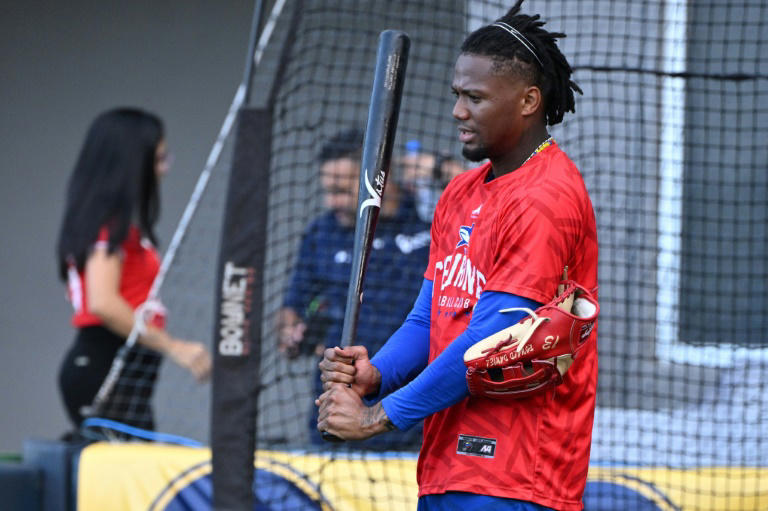 Ronald Acuña promete jugar la Serie del Caribe 2024 en Miami