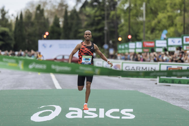 Uma y Fikir completan barrida de Etiopía en el maratón de París como debutantes