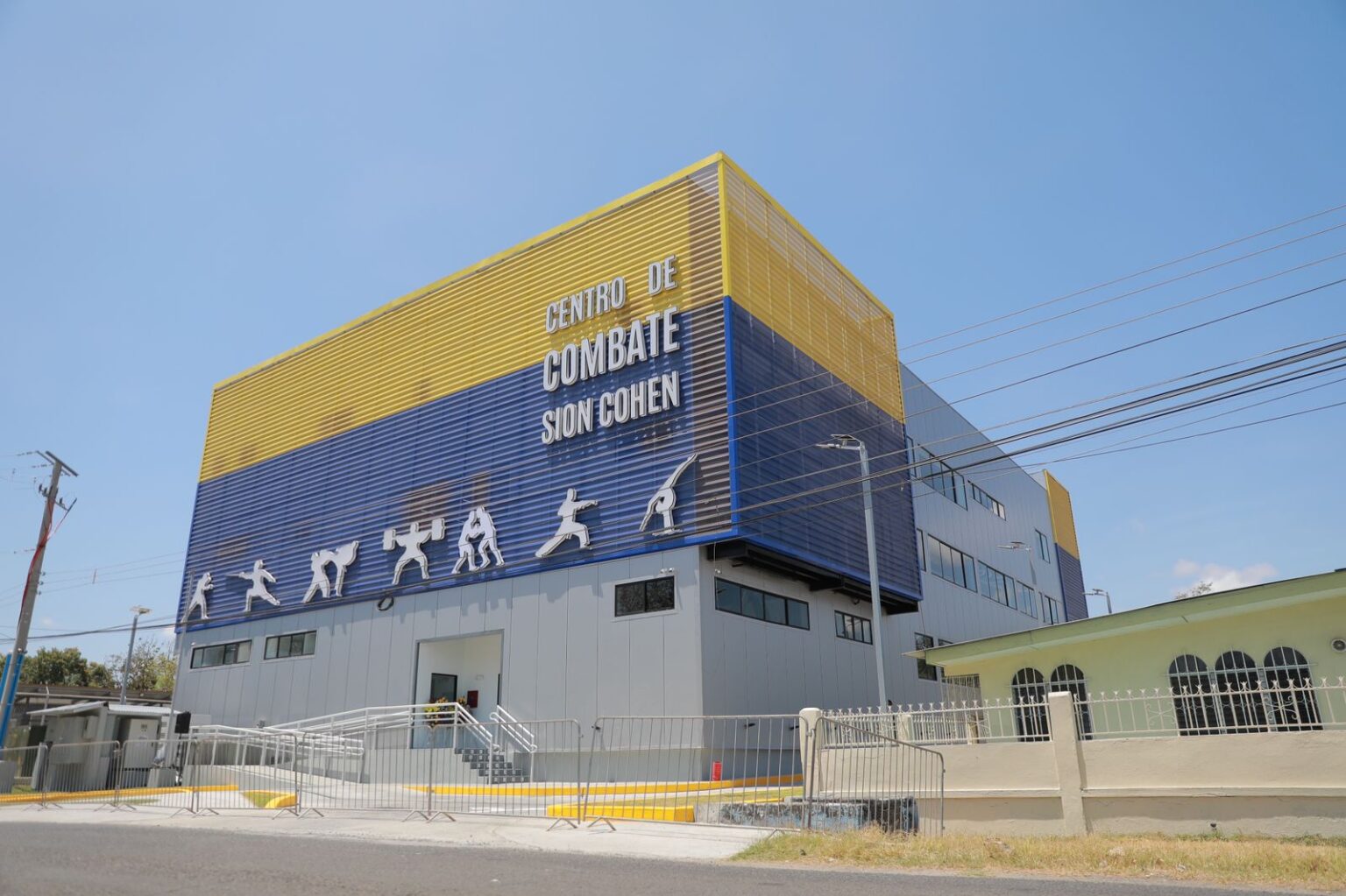 Presidente Cortizo inaugura importante centro de entrenamiento para deportes de combate y gimnasia en Chitré