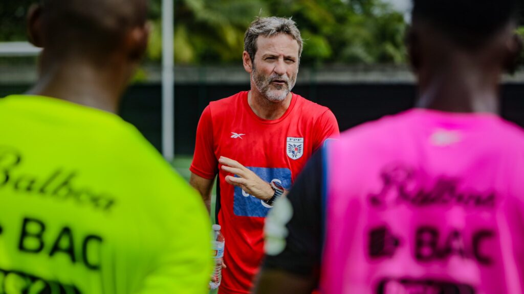 Thomas Christiansen denuncia un escándalo que ensucia a la Federación de Panamá