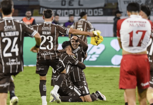 Platense Campeón: Una Gesta Histórica que Cambia el Mapa del Fútbol Argentino