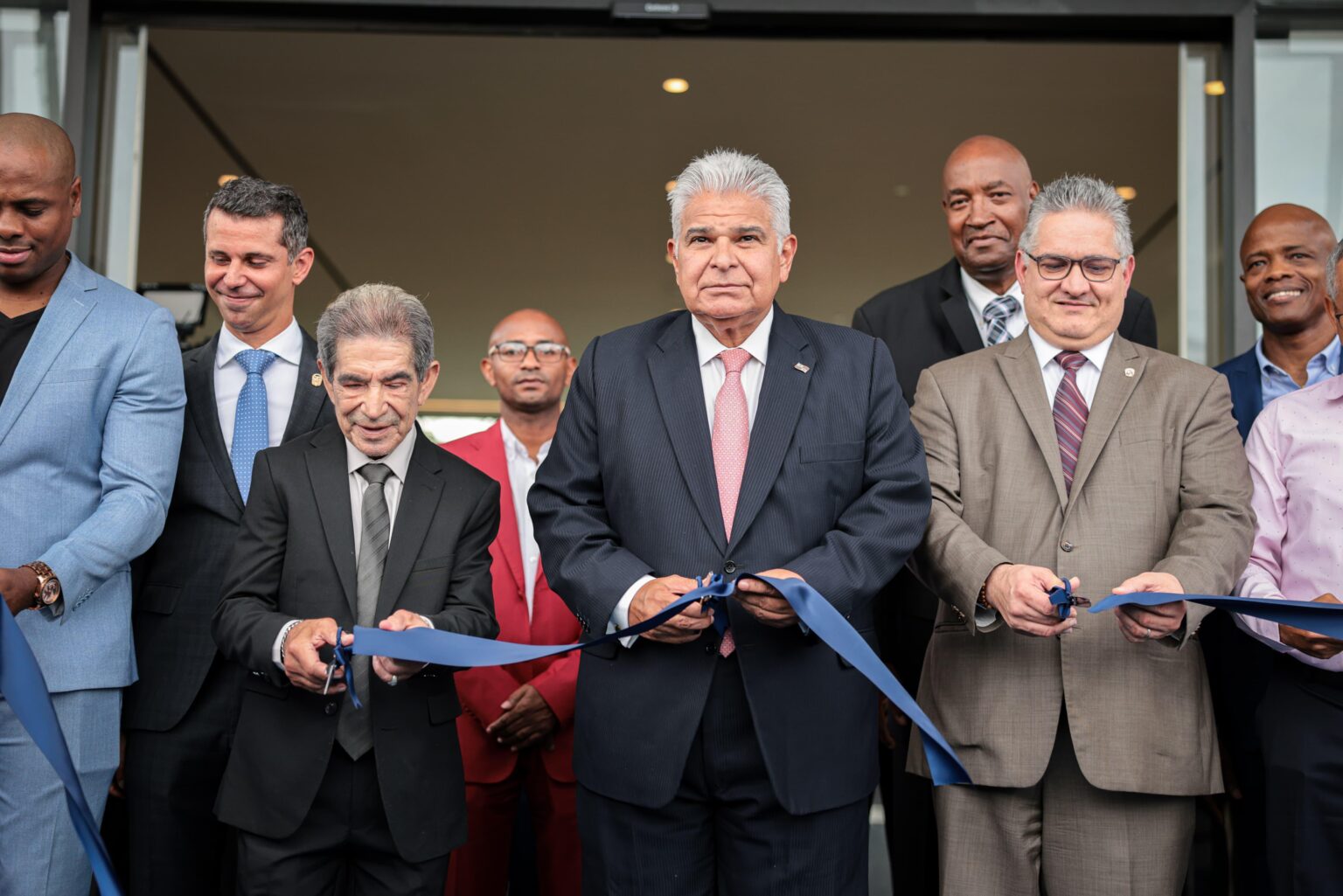 “En emotivo evento”, el presidente Mulino entrega Salón de la Fama y Museo del Deporte Panameño*
